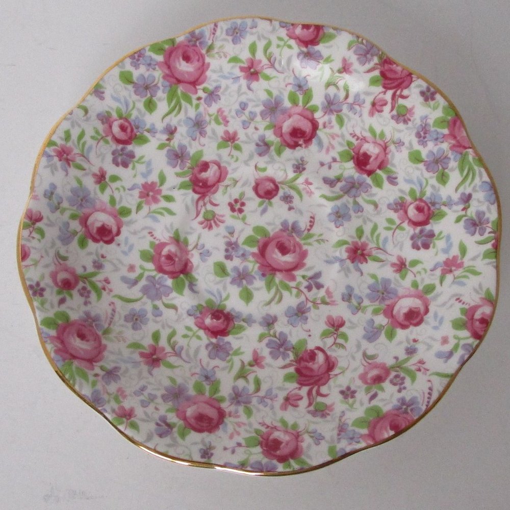 Royal Standard tea saucer